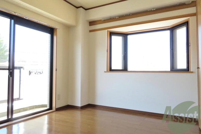 その他部屋・スペース　フローリングのお部屋なので、ベッドを置いたら寝室の完成ですね