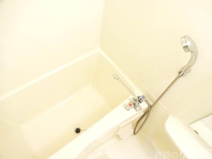 バス・シャワールーム　お風呂もキレイにお使い頂けます☆