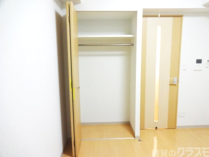 収納　奥行きのあるクローゼット付いてます♪