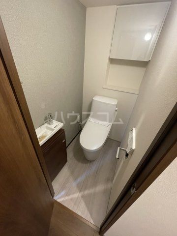 【中央区日本橋横山町のマンションのトイレ】