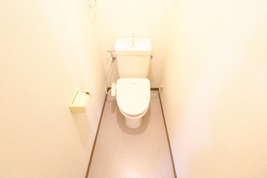 トイレ　温水洗浄便座♪