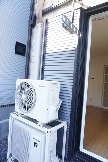 バルコニー　★ベランダはございませんが、外に洗濯物が干せます★