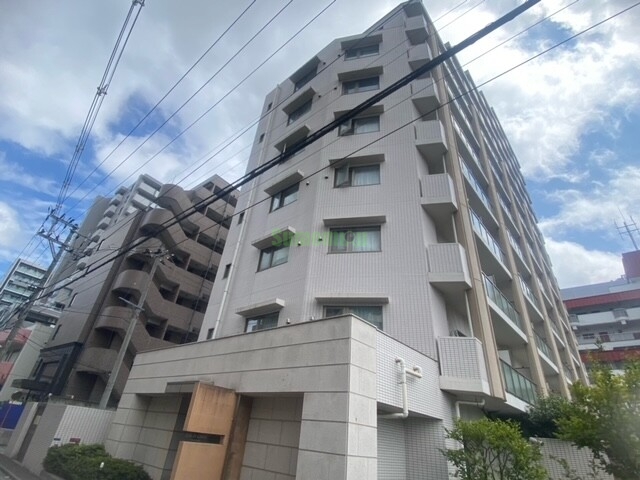 【仙台市青葉区木町通のマンションの建物外観】