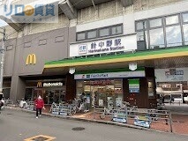 【大阪市東住吉区駒川のマンションのコンビニ】