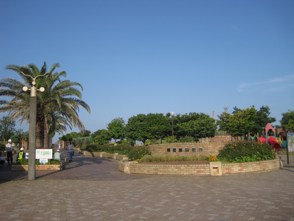 【ヴァンハウス横須賀の公園】