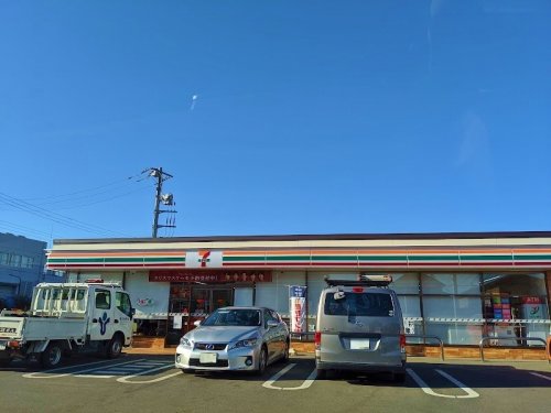 【東村山市野口町のアパートのコンビニ】