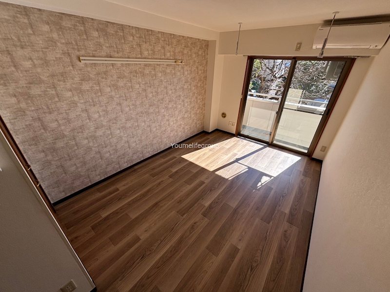 居室・リビング　別部屋参考になります。