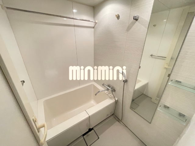 バス・シャワールーム　バスルーム