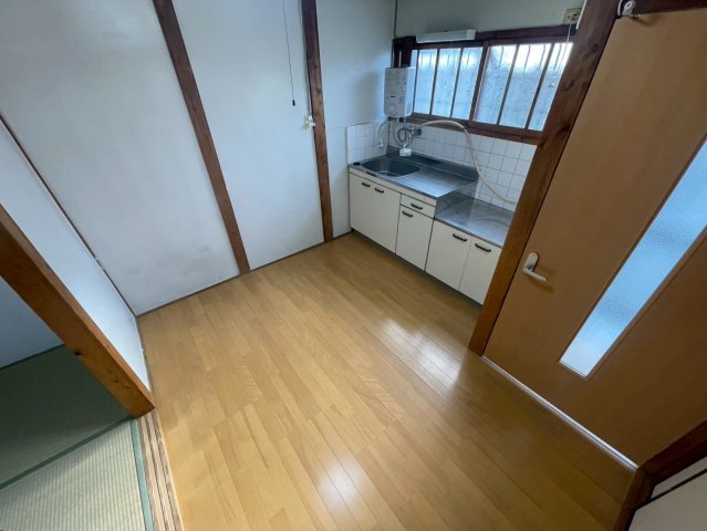 宮浦様貸家の居間写真