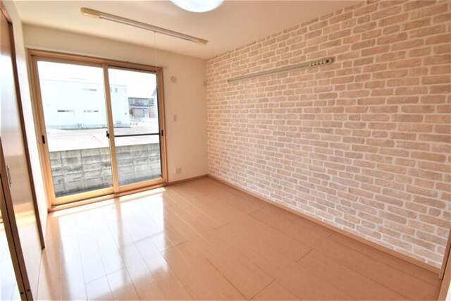 その他部屋・スペース　洋室６帖（西側）