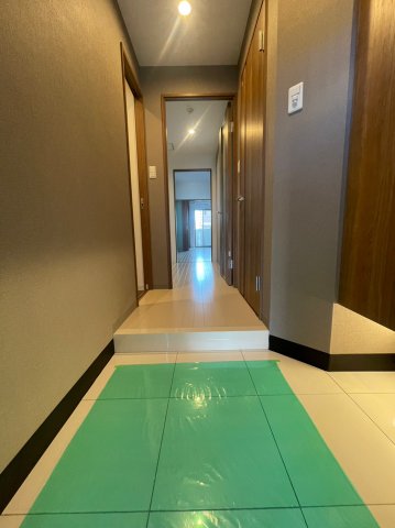 玄関　詳細は、RISUMO江坂本店→06-6155-7137まで♪