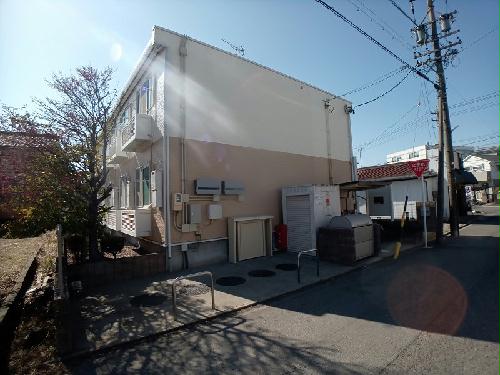 建物外観　2023年1月に外壁塗装しました。陽当り良好です