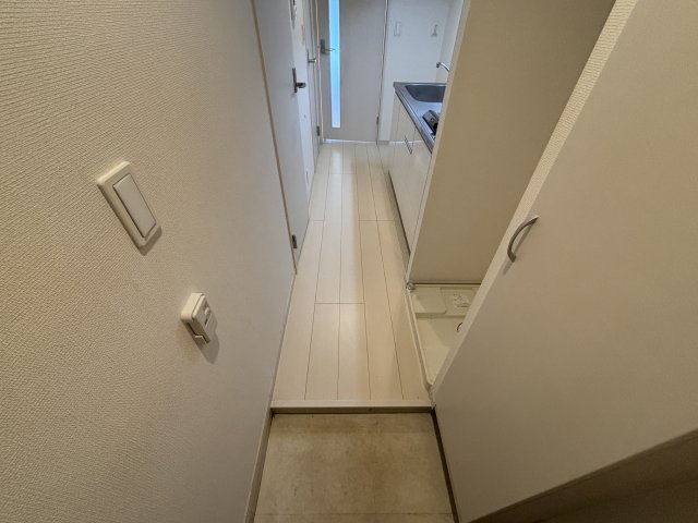 玄関　収納もある玄関です