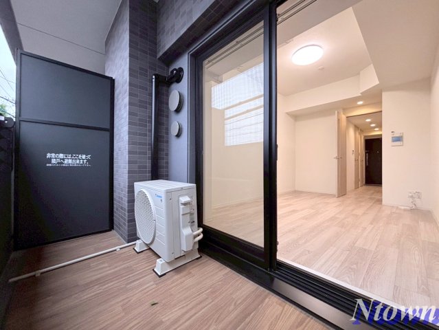 バルコニー　陽当たり良好なバルコニーです