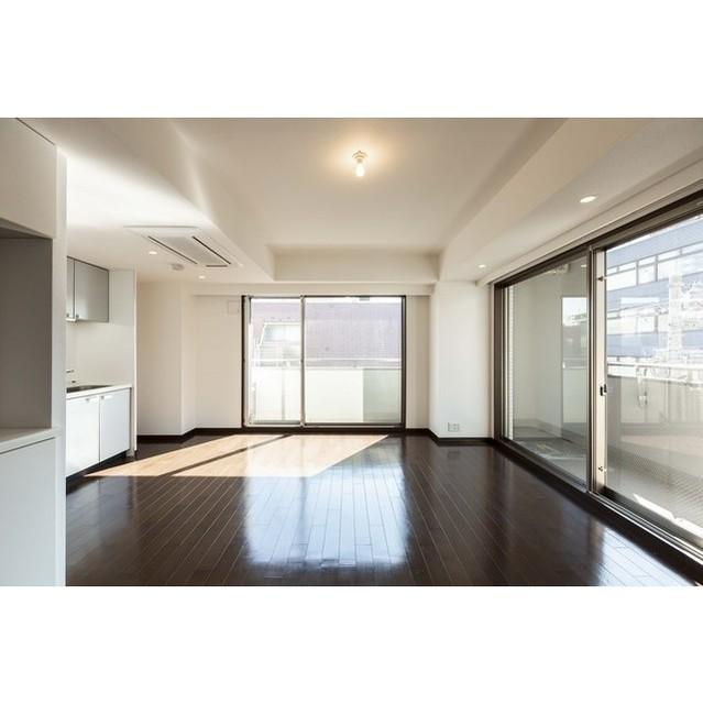 居室・リビング　内観