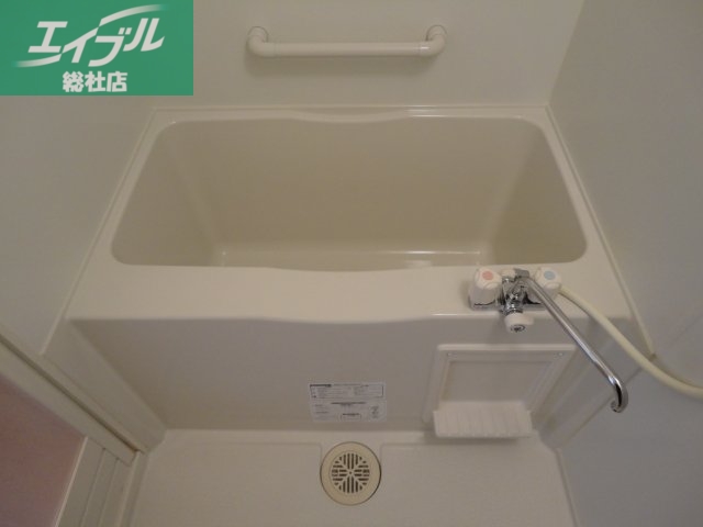 カタマポポラーレの風呂写真
