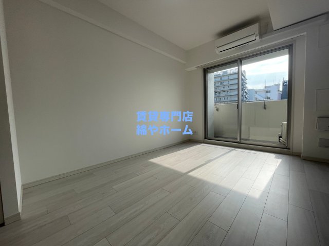 居室・リビング　個人の部屋や寝室として使える洋室です