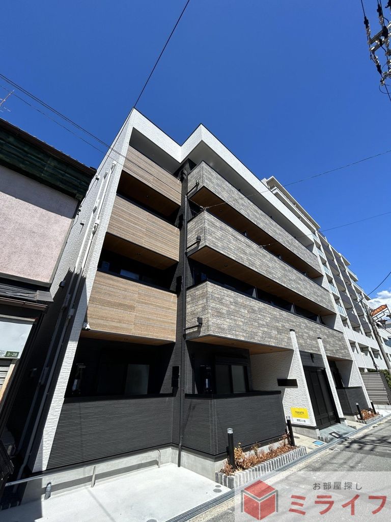 建物外観　スタイリッシュな外観デザイン
