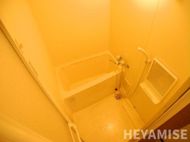 バス・シャワールーム　※同間取りの別のお部屋の画像です※