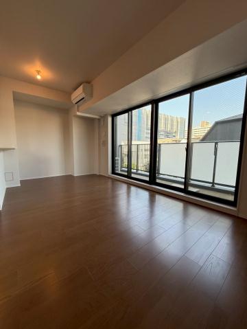 居室・リビング　同タイプ部屋　参考写真です