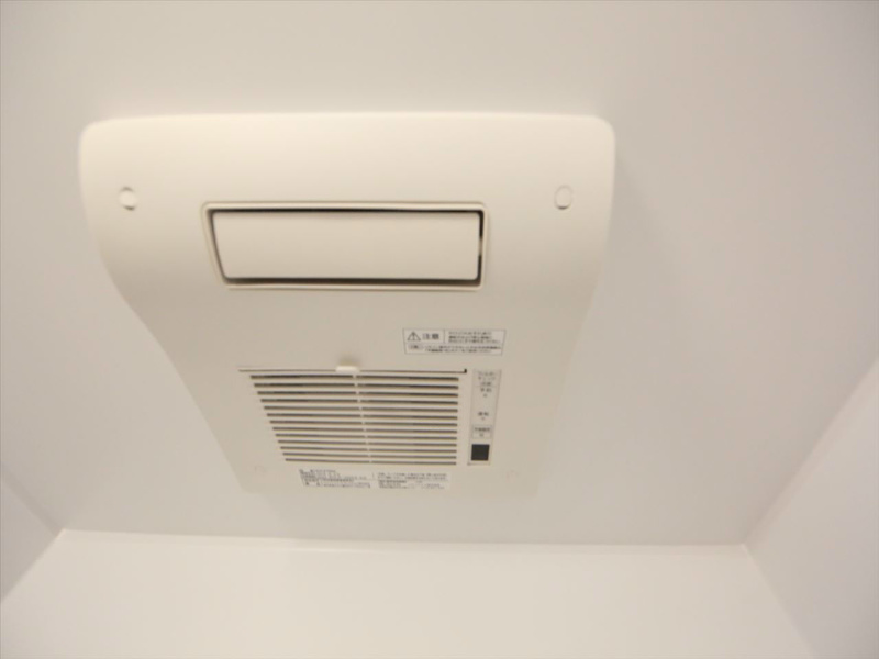 その他設備　浴室暖房乾燥機付バスルーム
