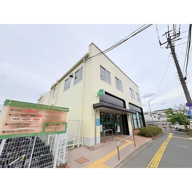 銀行　埼玉りそな銀行　東岩槻支店（銀行）まで67m