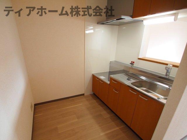 キッチン　コンパクトなキッチンで掃除もラクラク