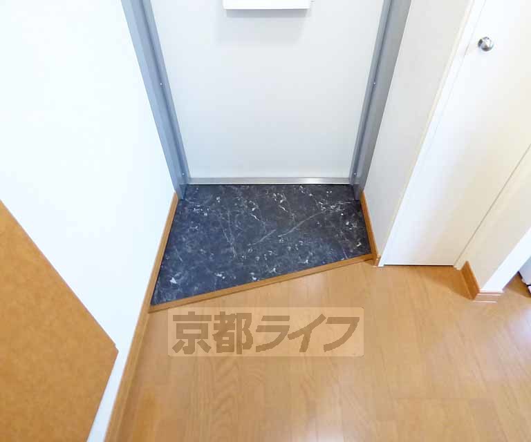 玄関　玄関です。