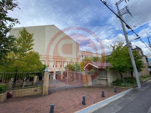 中学校　私立プール学院中学校（中学校）まで82m