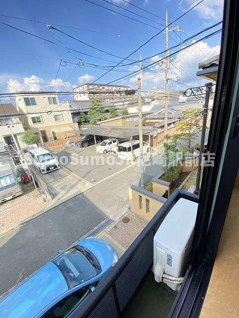 バルコニー　バルコニー付きです