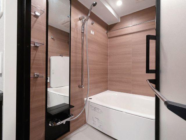 バス・シャワールーム