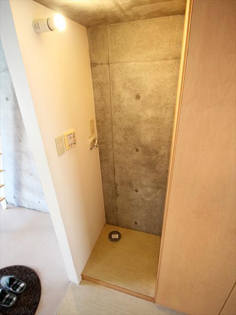 その他設備　松山市平和通　グラスパティオ　室内洗濯機置場