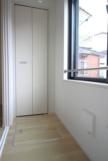 バルコニー　サンルーム付き