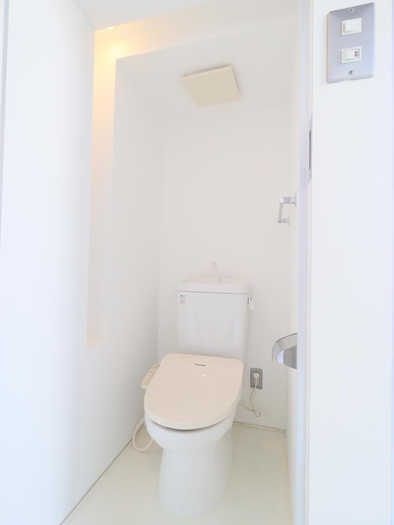 トイレ　清潔感のあるトイレ