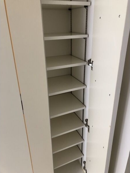 収納　ゆったりとした玄関