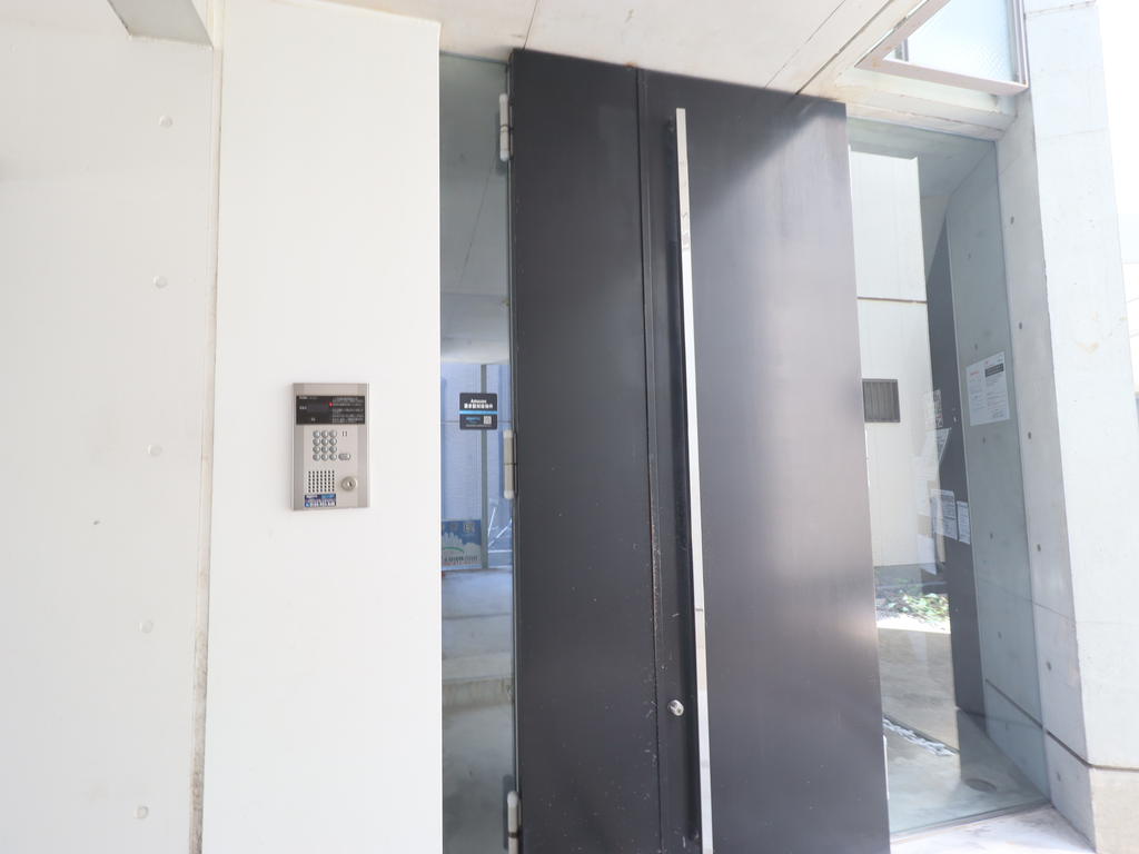 エントランス　おしゃれなエントランス。