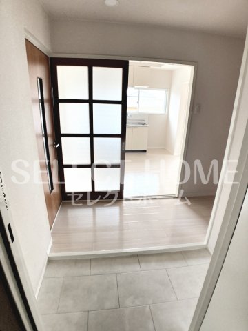 玄関　きれいな玄関です