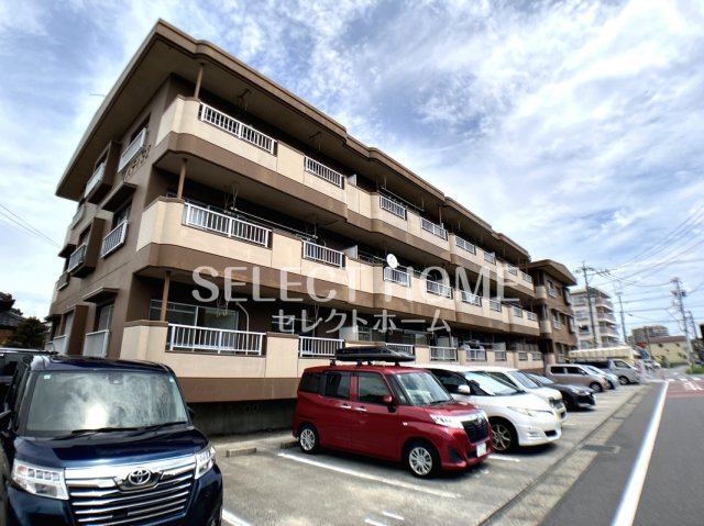 建物外観　落ち着いた雰囲気の外観です