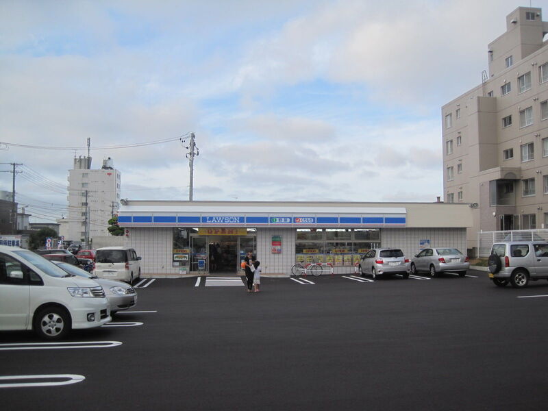コンビニ　ローソン札幌月寒東十九丁目店（コンビニ）まで413m