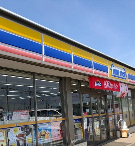 コンビニ　ミニストップ（コンビニ）まで4147m