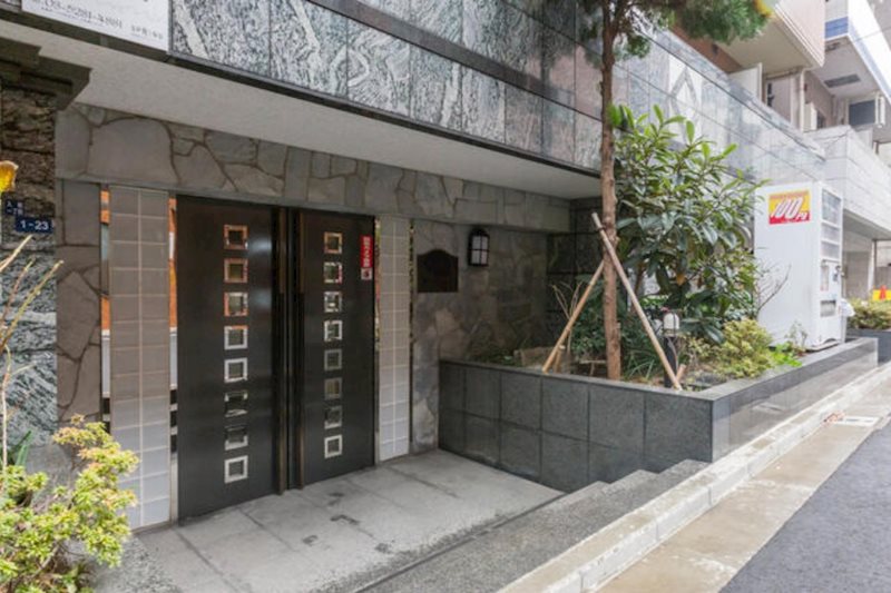 ロビー　★見学予約受付中★