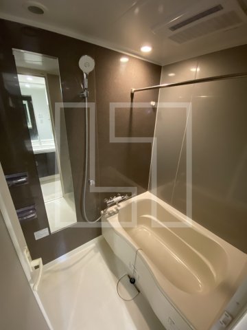 バス・シャワールーム　カスタリアタワー肥後橋　バスルーム