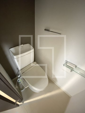 トイレ　カスタリアタワー肥後橋　温水洗浄便座