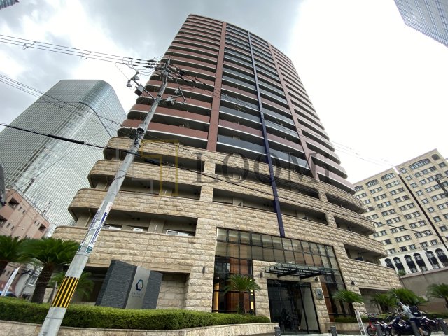 建物外観　カスタリアタワー肥後橋　外観