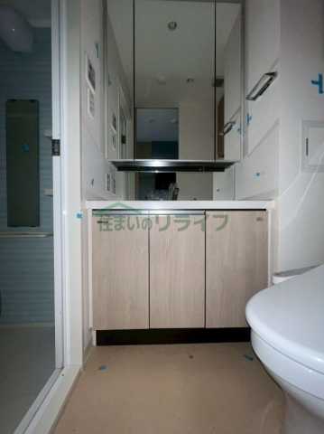 洗面設備　エミリブ池袋 204