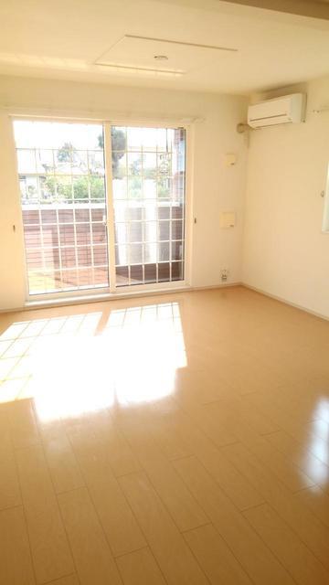 居室・リビング　居室