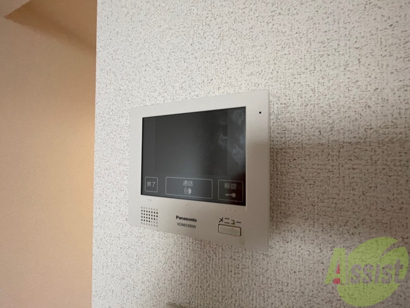 セキュリティ　インターホンで来客確認ができます。安心ですね。