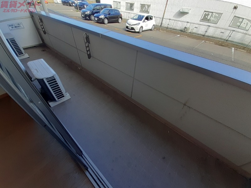 バルコニー　※同物件別部屋の参考写真