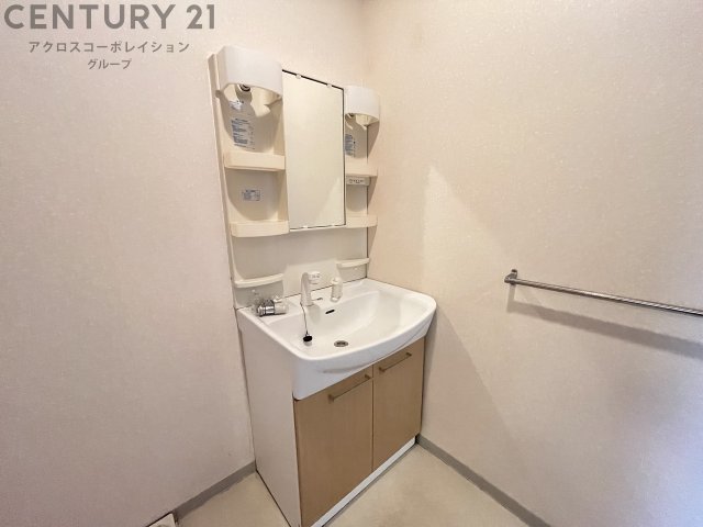 洗面設備　独立洗面化粧台付きでおすすめです！