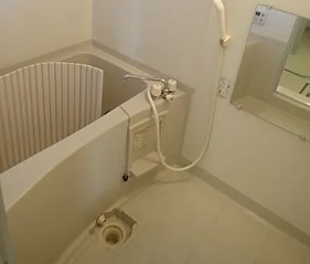 バス・シャワールーム　☆ゆっくりくつろげるお風呂☆